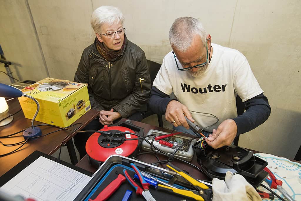 Reparatiedag georganiseerd door HVC en Repair Cafe