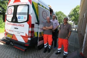 Dierenambulance van Dierenzorg, foto Sarah Vermoolen