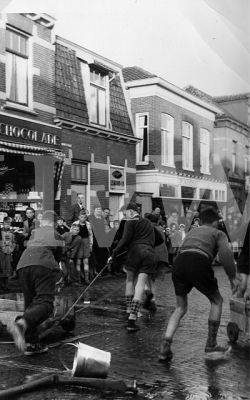 Luilak in Wormerveer
Foto Historische Vereniging Wormerveer